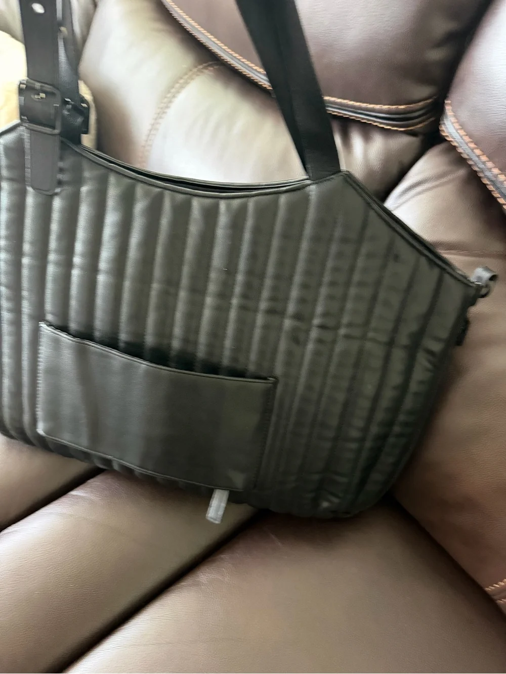 BÉIS The Expandable Overnighter Bag Black Quilted Tote Travel Weekender